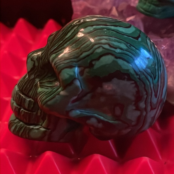 MALACHITE SKULLS - Picture 4 of 10